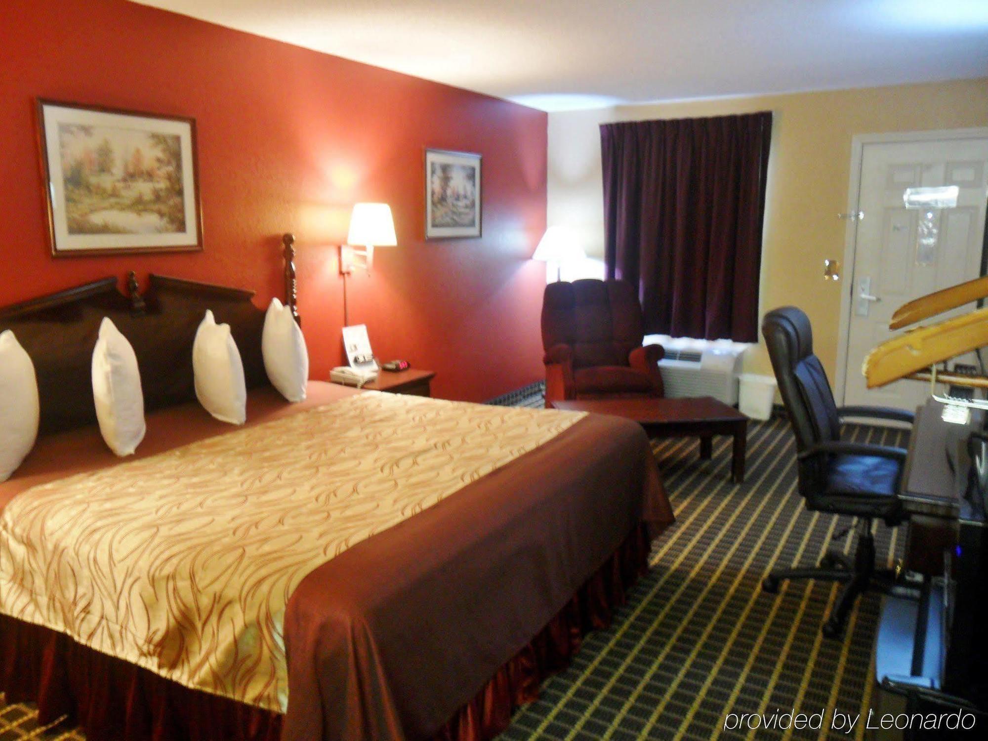 Star Plus Inn & Suites Selmer Екстер'єр фото